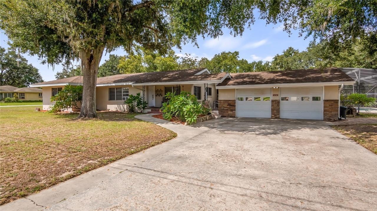 1050 S Main Ave., Groveland, FL 34736