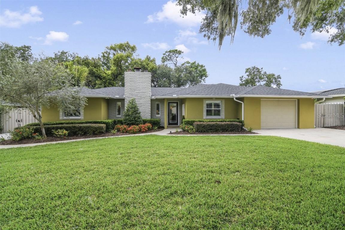 1925 Sunset Rd., Mount Dora, FL 32757