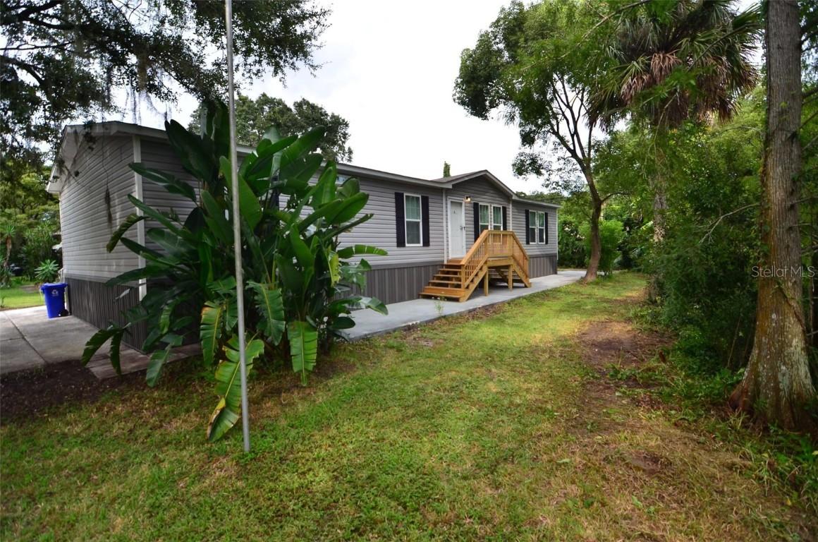 515 Twin Lakes Cir., Lakeland, FL 33815
