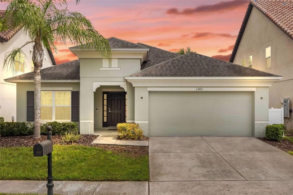 1343 Yorkshire Ct., Davenport, FL 33896