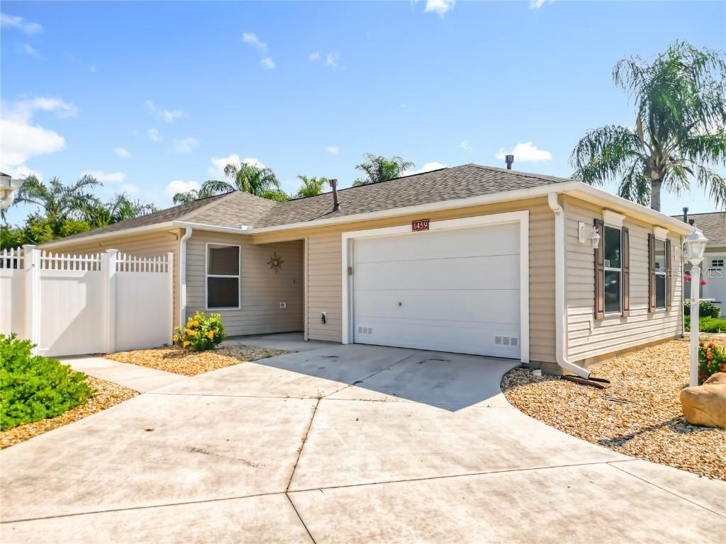 1459 Gantt St., The Villages, FL 32162