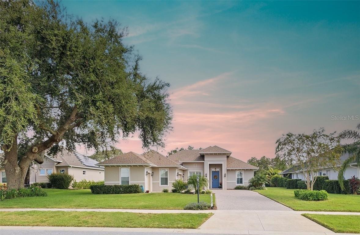 6037 Apex Way, Lady Lake, FL 32159