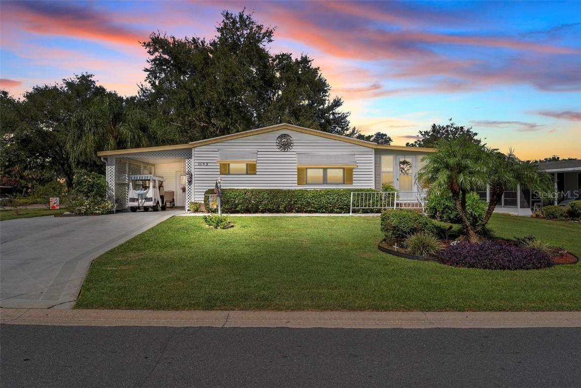 1153 W Boone Ct., Lady Lake, FL 32159