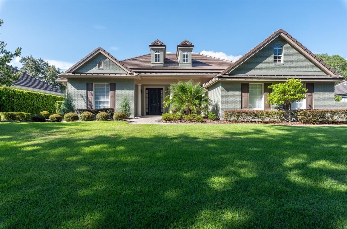 25605 Hawks Run Ln., Sorrento, FL 32776