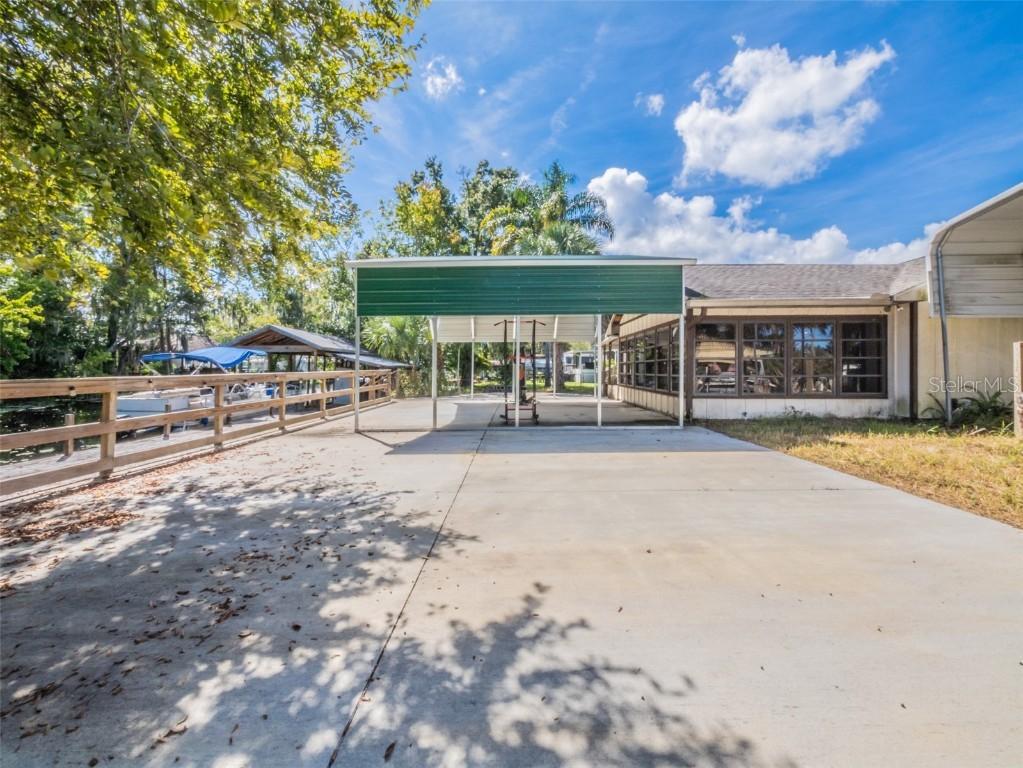 55746 Carrol St., Astor, FL 32102