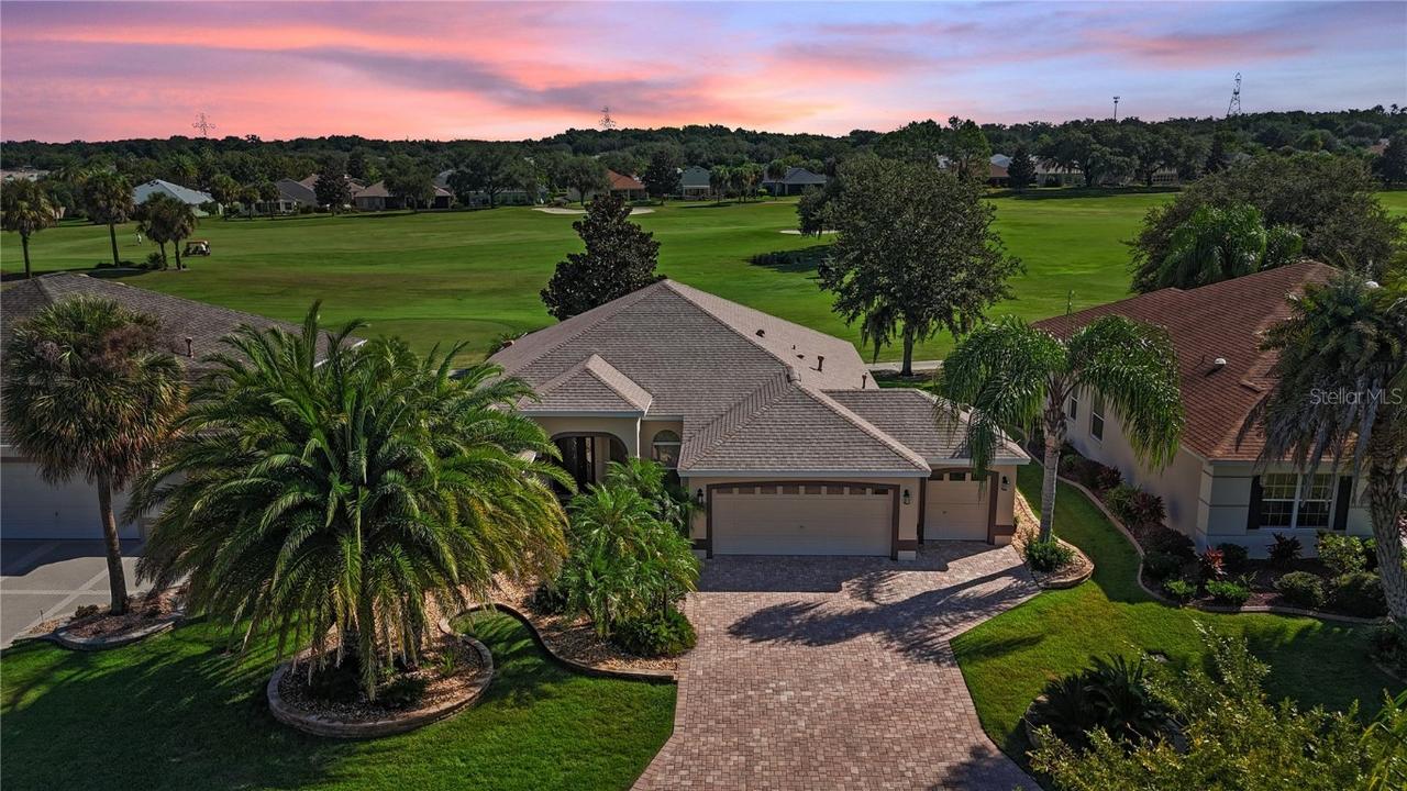 445 Society Hill Cir., The Villages, FL 32162