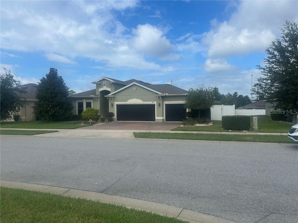 980 Glazebrook Loop, Orange City, FL 32763