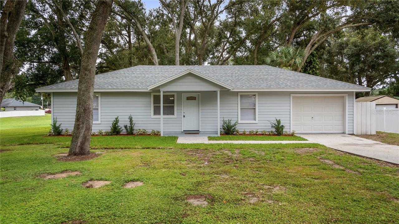 114 W Osceola Ct., Minneola, FL 34715