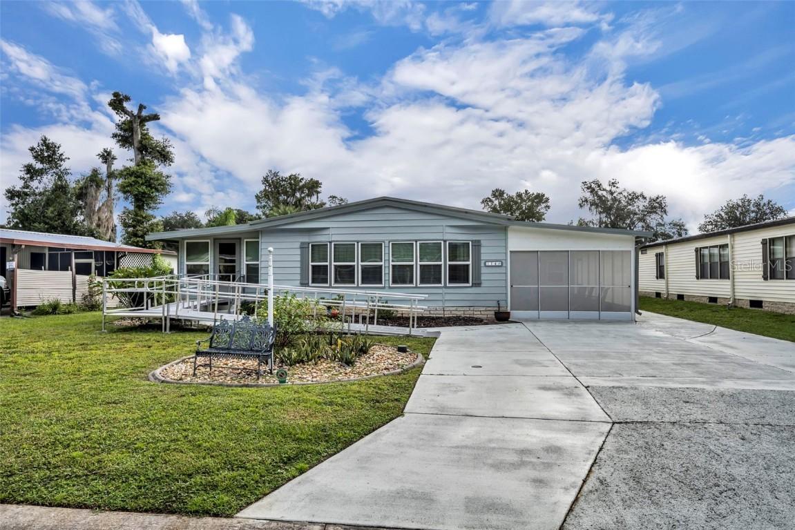 114 Cypress Rd., Wildwood, FL 34785