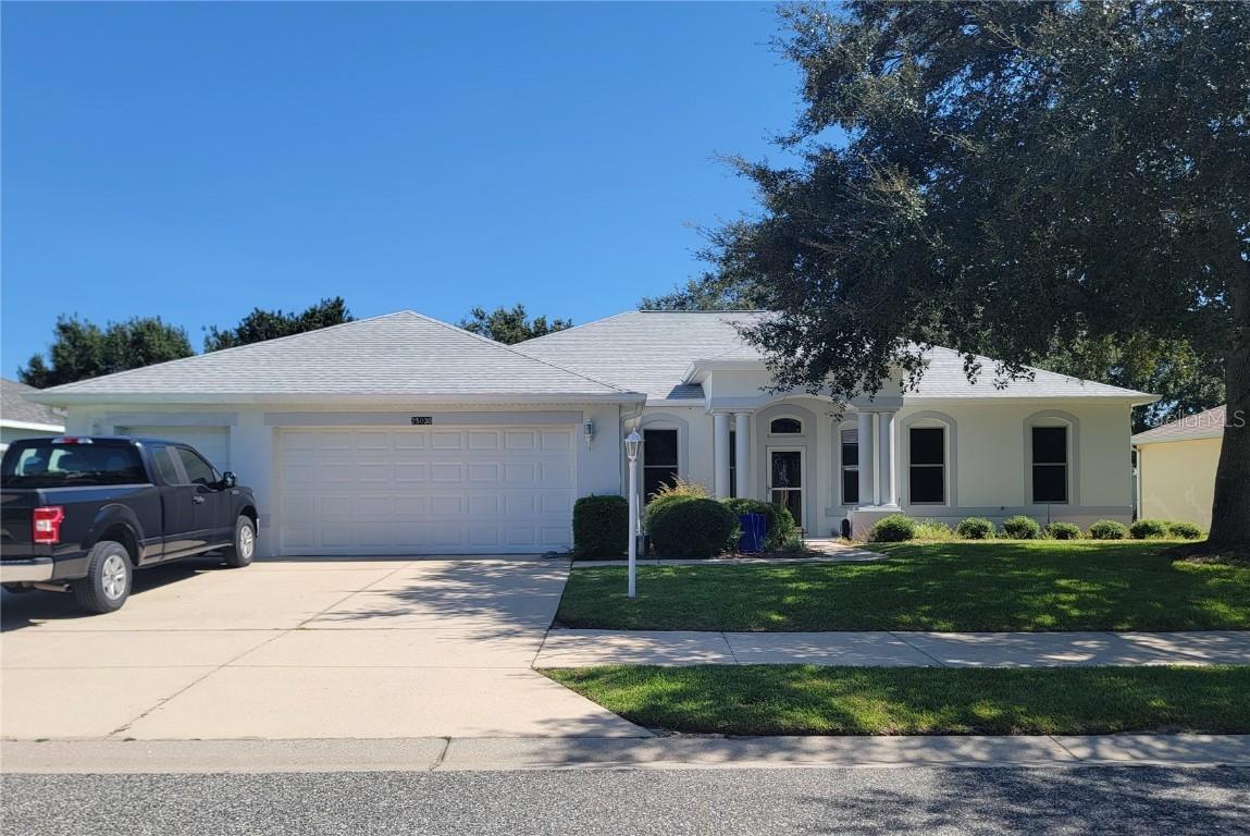 25030 Laurel Valley Rd., Leesburg, FL 34748