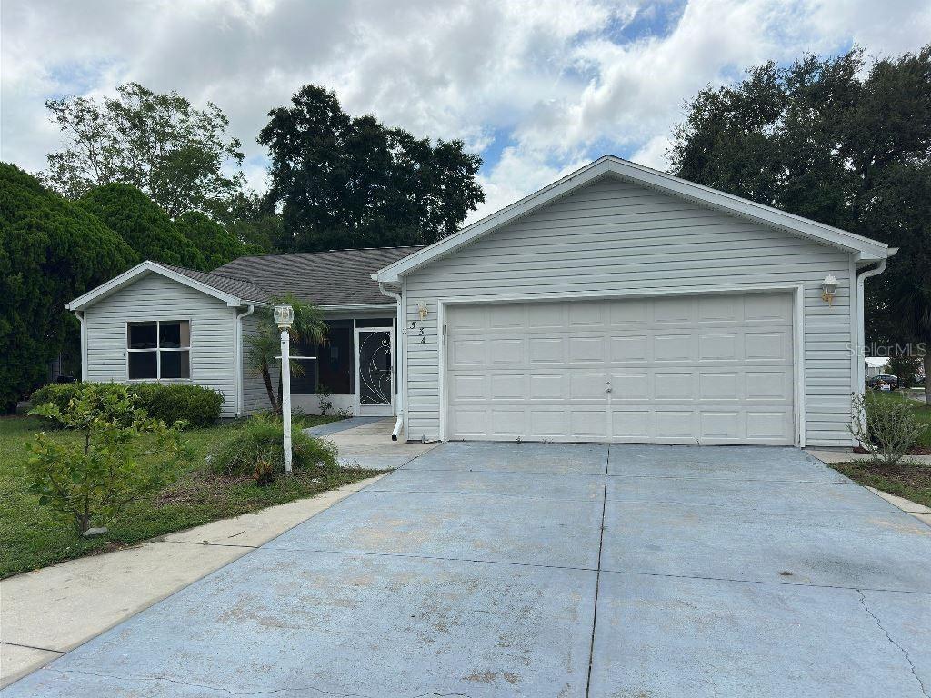 534 Saint Andrews Ct., Lady Lake, FL 32159