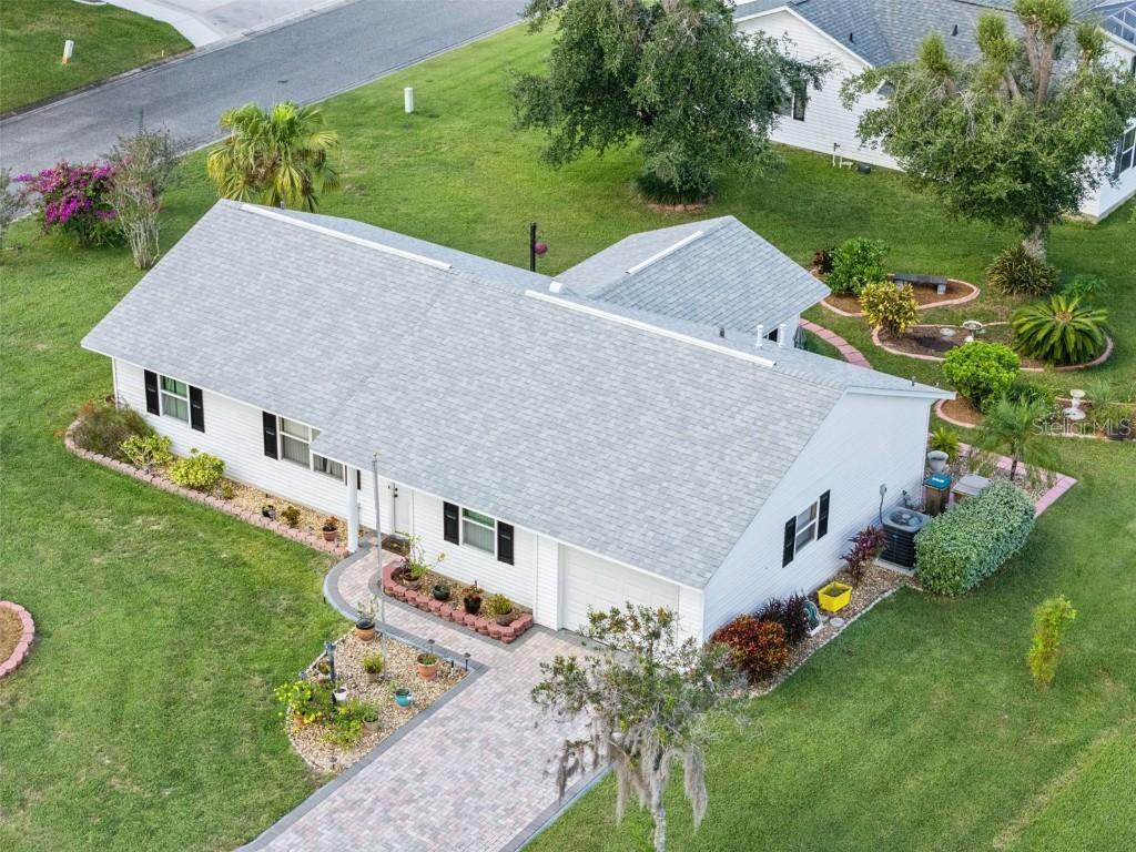 26104 Newcombe Cir., Leesburg, FL 34748