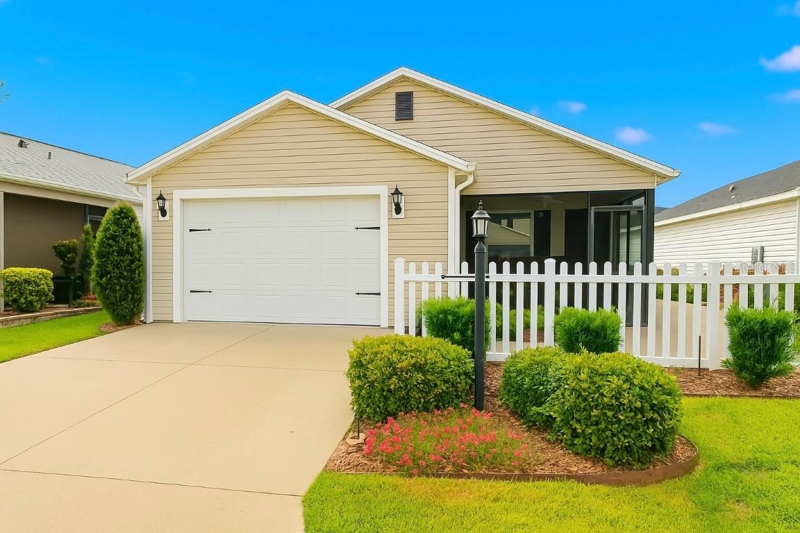 6052 Chase Ct., The Villages, FL 32163