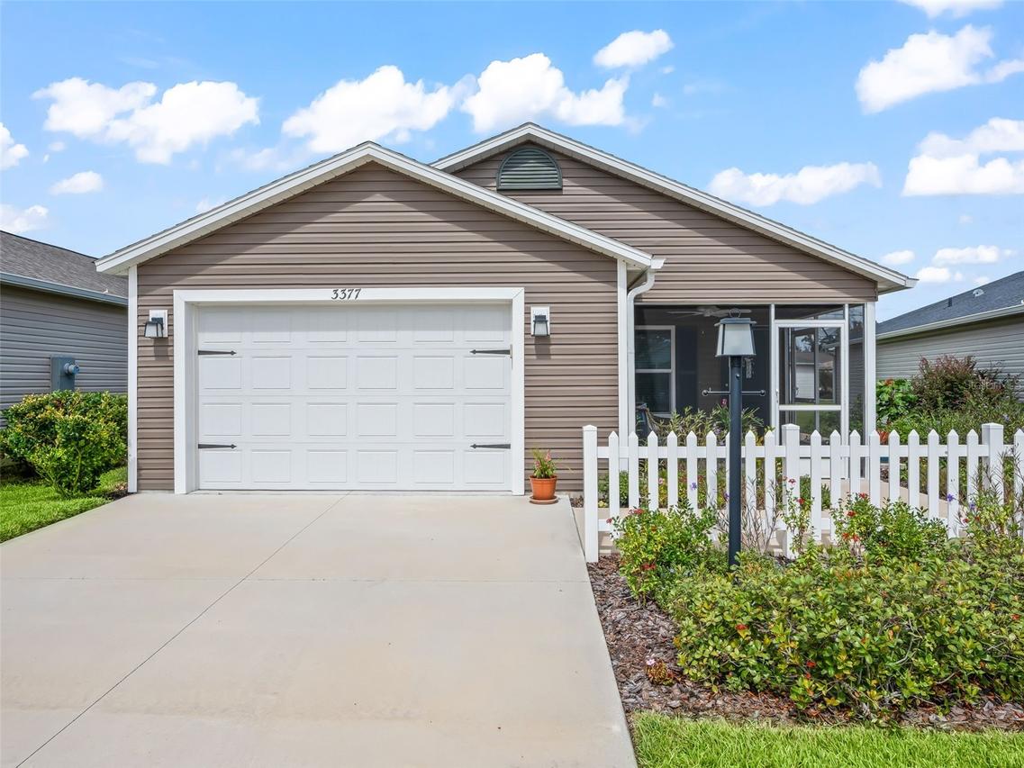 3377 Clara Ct., The Villages, FL 32163