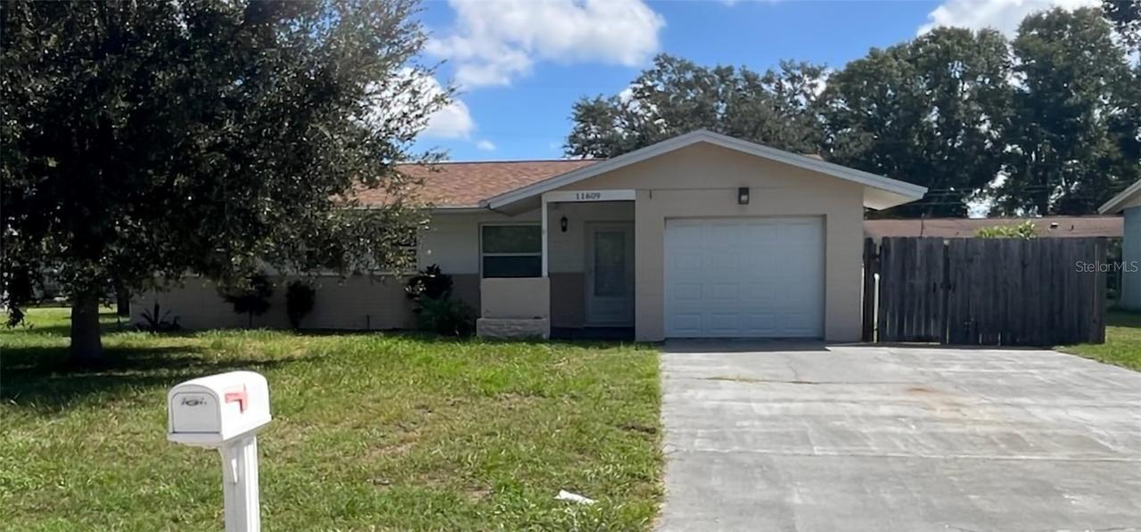 11609 110th St., Largo, FL 33778