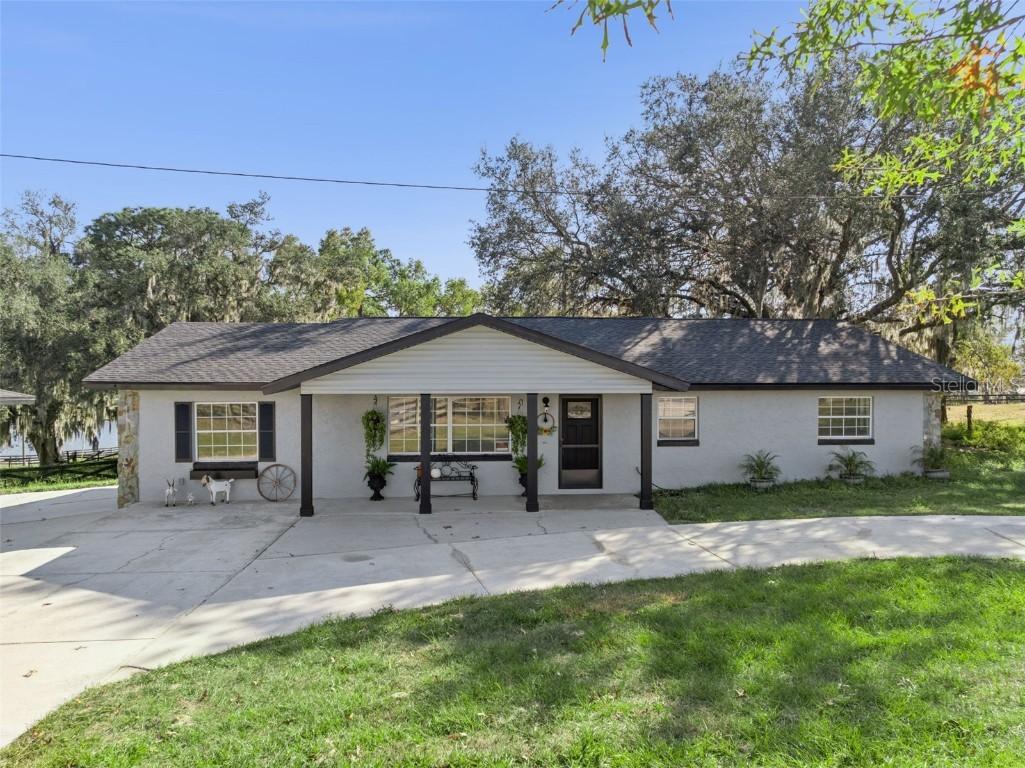 4432 Marion County Rd., Weirsdale, FL 32195