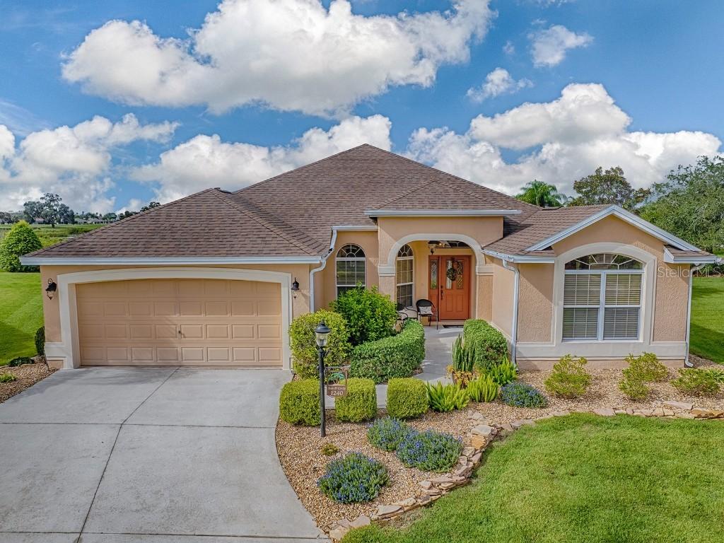 1240 Gloverville Ter., The Villages, FL 32162