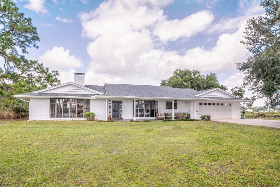 29000 Shirley Shores Rd, Tavares, FL 32778