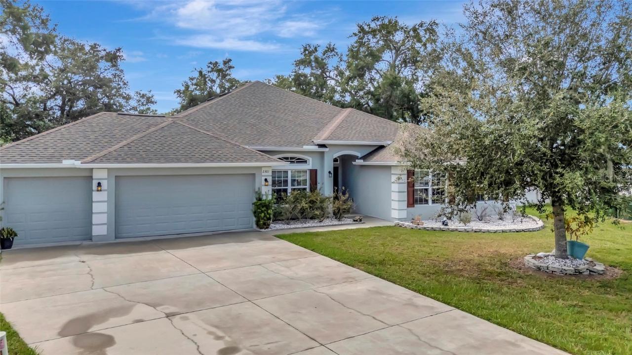 2301 Angel Fish Loop, Leesburg, FL 34748