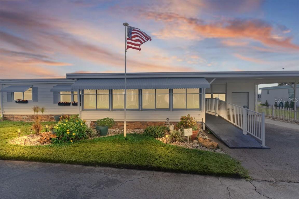 20 Captains Point, Fruitland Park, FL 34731