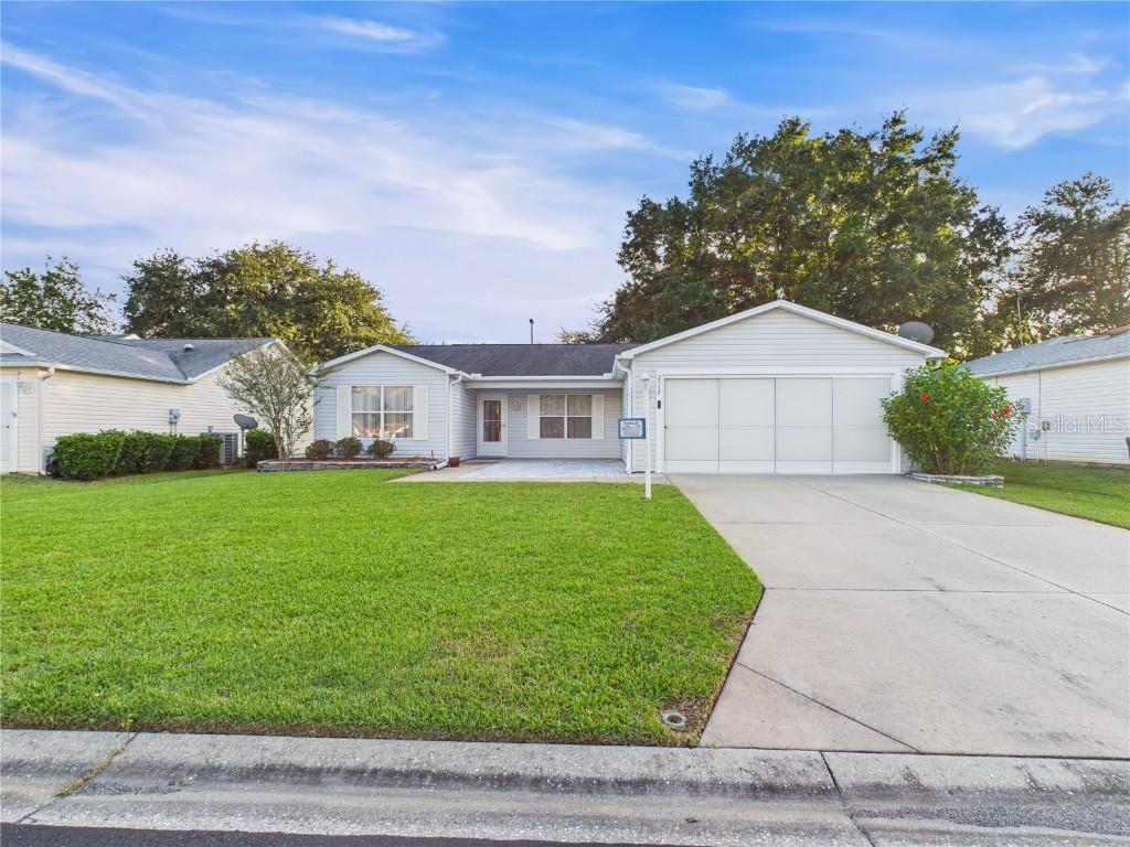 2517 Privada Drive, The Villages, FL 32162