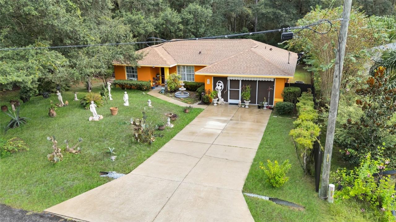 10 Sequoia Drive Trace Dr., Ocklawaha, FL 32179