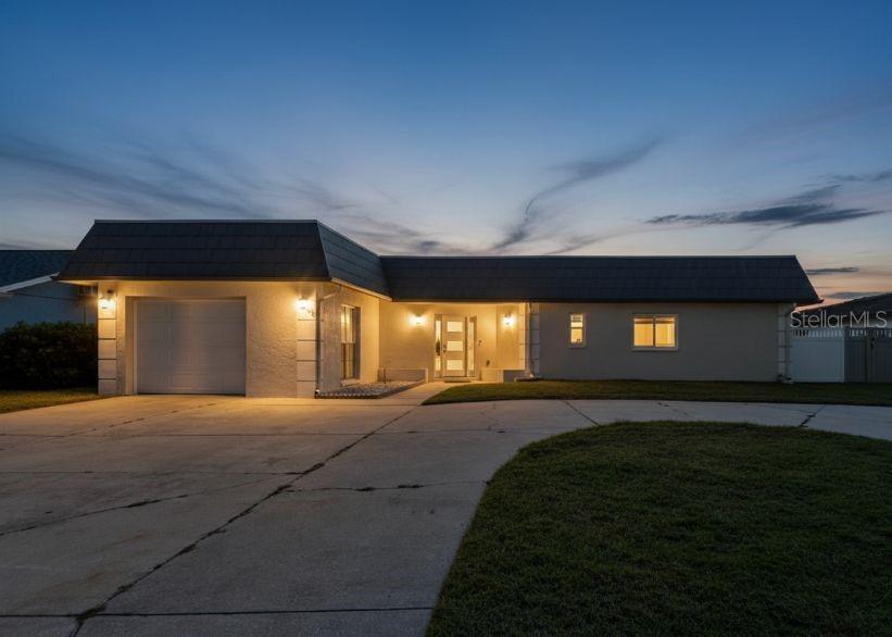 5524 Leeward Ln., New Port Richey, FL 34652