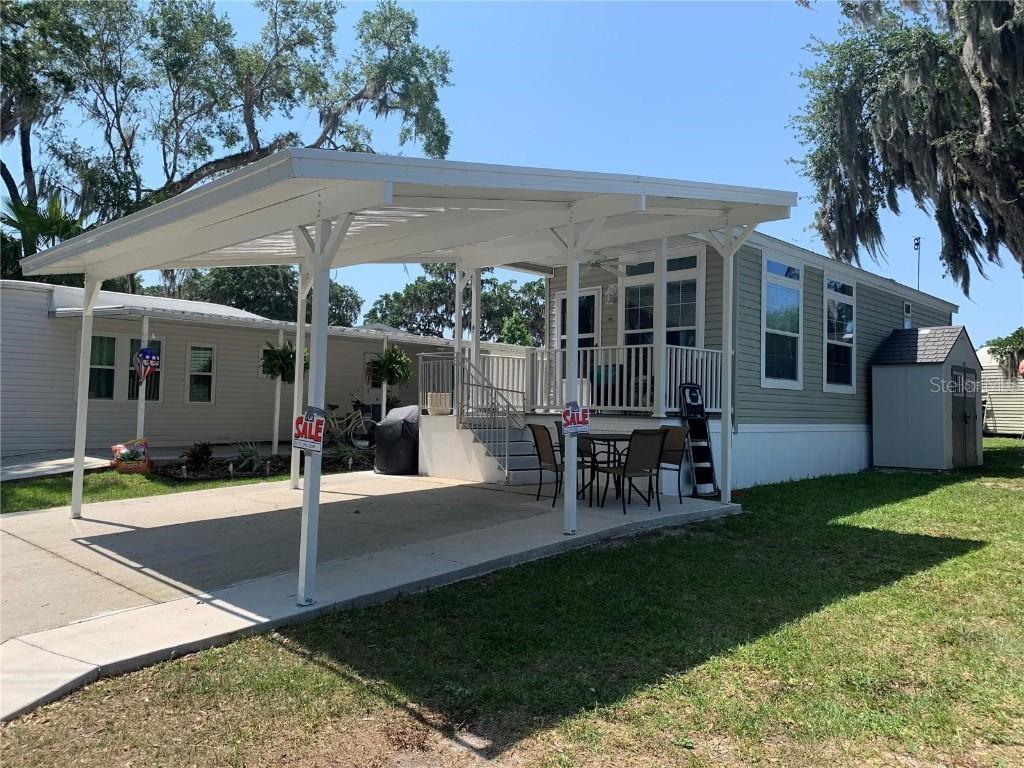 699 Cindi Ave., Leesburg, FL 34788