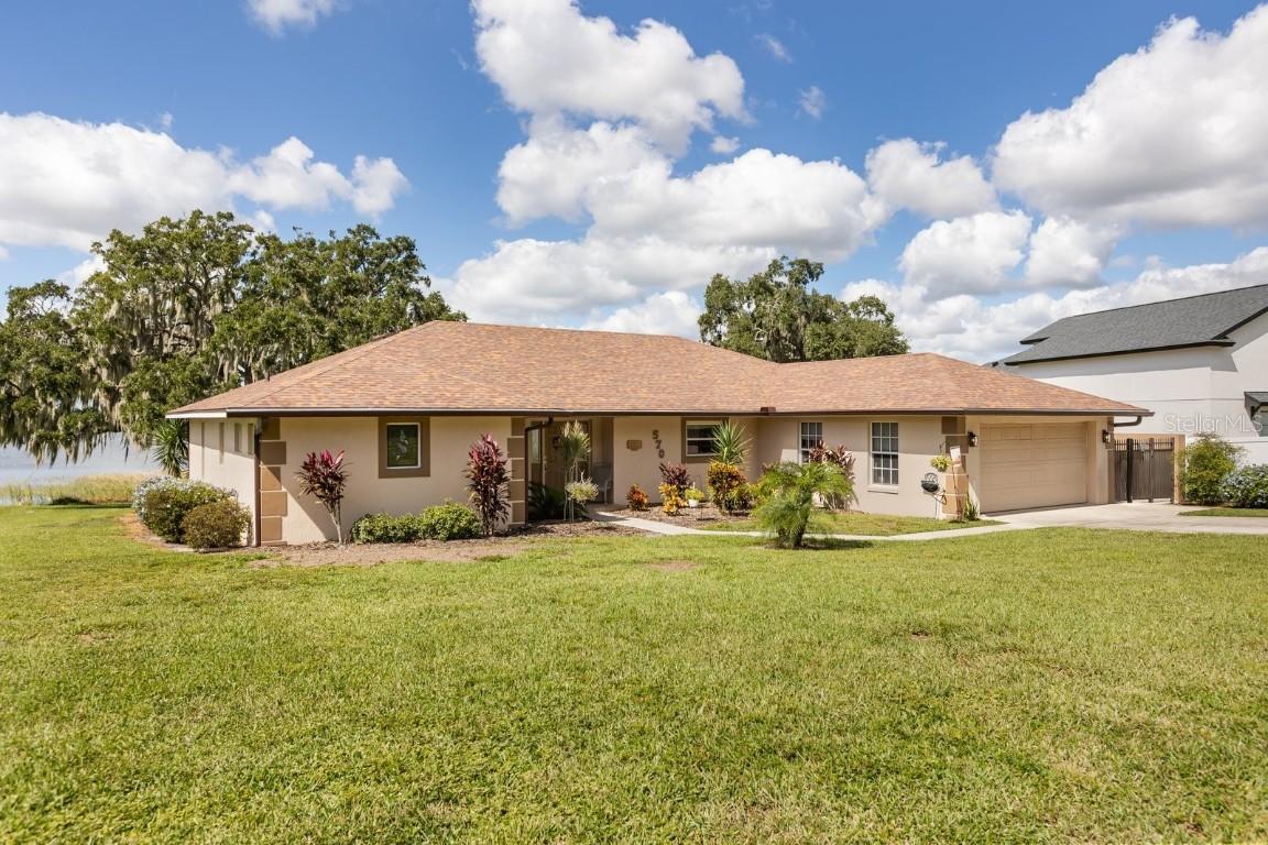570 James Pl., Auburndale, FL 33823