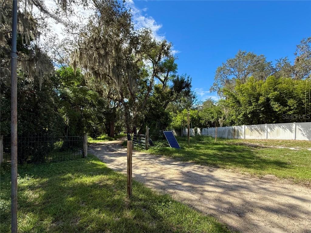 696 N Sunset Dr., Mount Dora, FL 32757