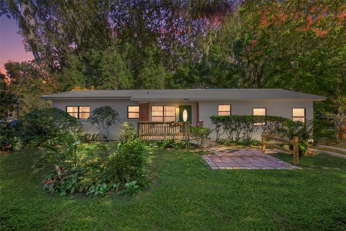 502 Gray Ave., Wildwood, FL 34785