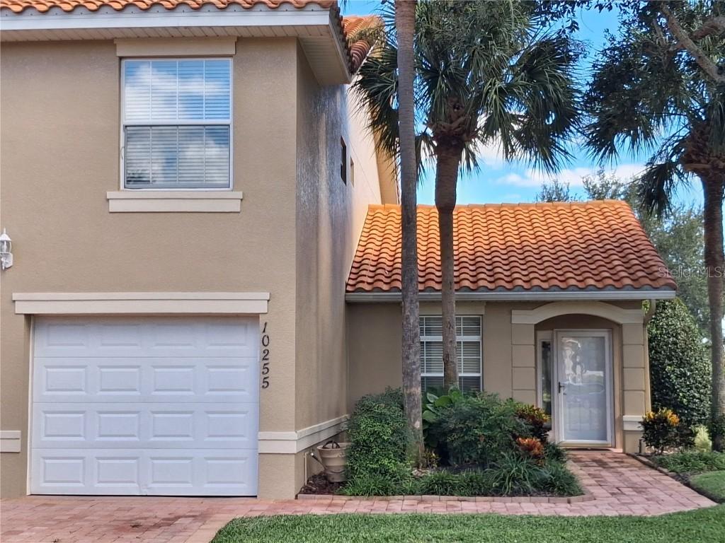 10255 Dory Dr. #1, Oxford, FL 34484