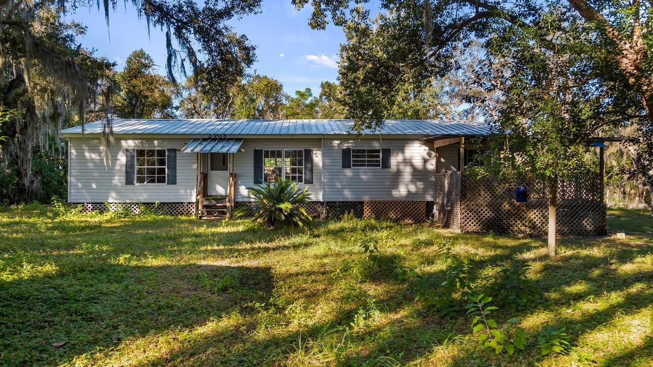 23158 E Loop Rd., Groveland, FL 34736