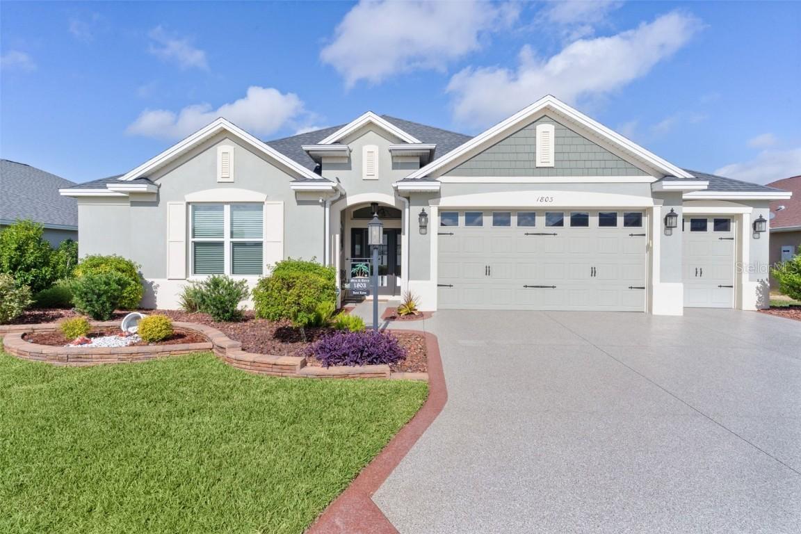 1803 Zientara Loop, The Villages, FL 32163