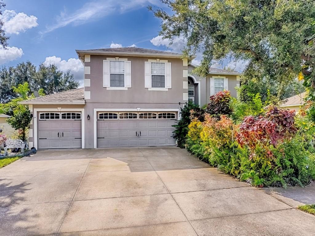 7642 Park Hill Ave., Leesburg, FL 34748