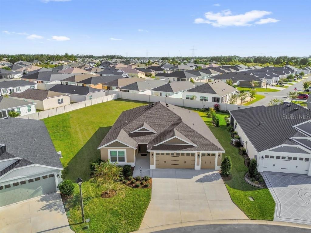 6957 Minchew Cir., The Villages, FL 32163