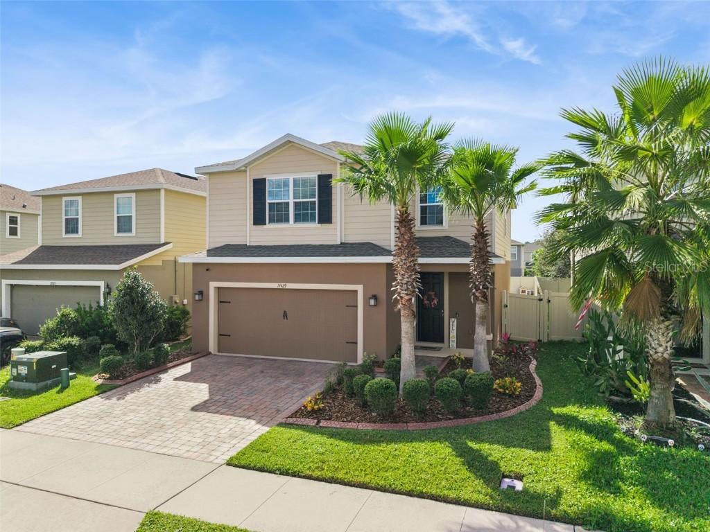 17429 Painted Leaf Way, Clermont, FL 34714