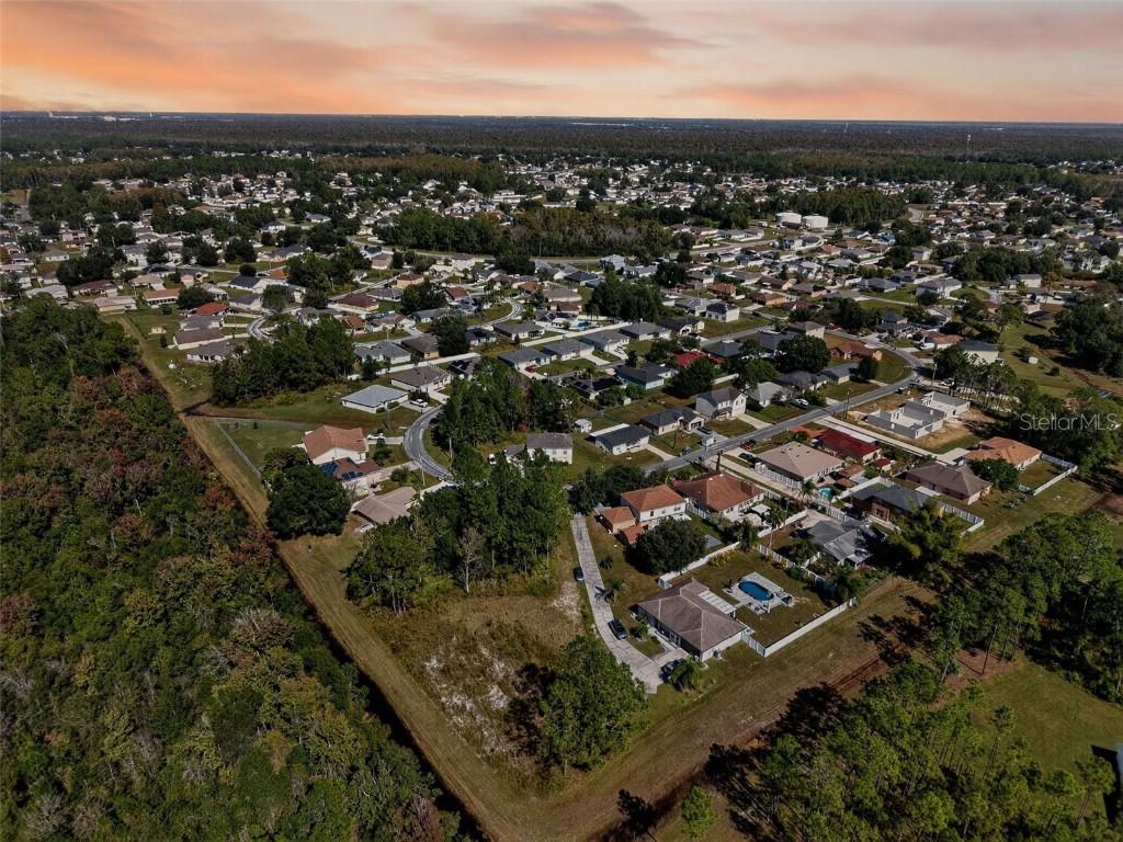 955 Cambridge Court, Kissimmee, FL 34758