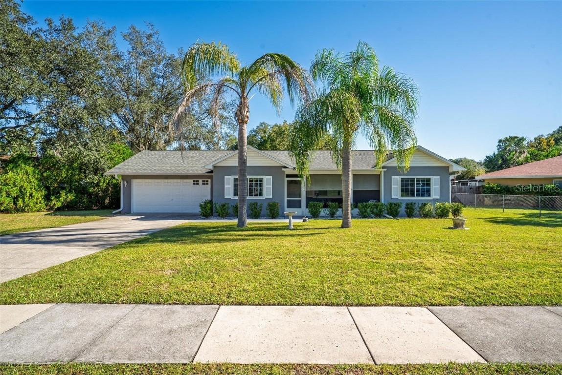 34220 Black Bass Cir., Fruitland Park, FL 34731
