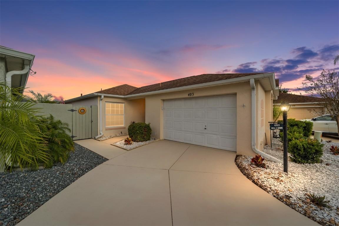 403 Duarte Ln., The Villages, FL 32159