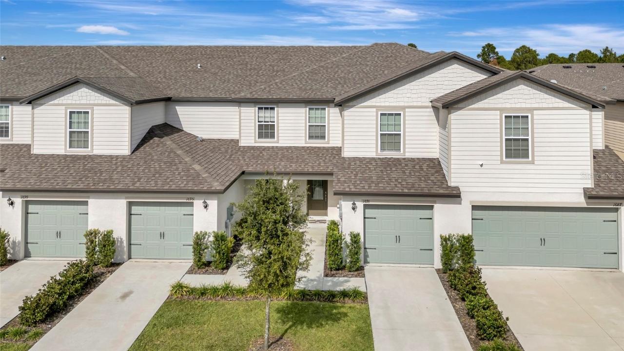 1691 Wynford Cir., Tavares, FL 32778