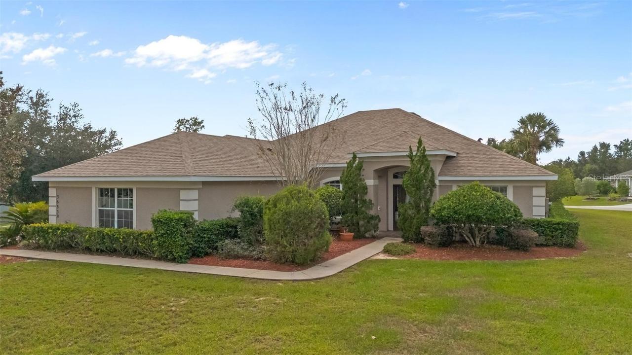 36839 Wolf Ct., Eustis, FL 32736