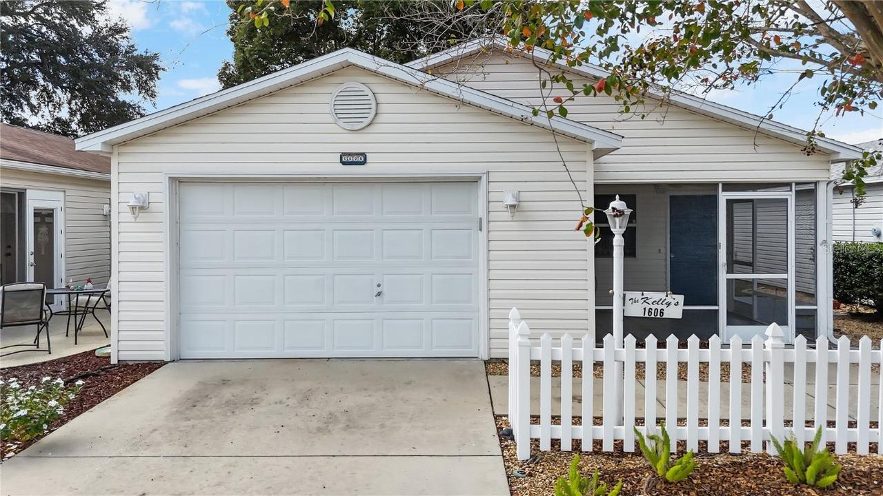 1606 Campos Dr., The Villages, FL 32162