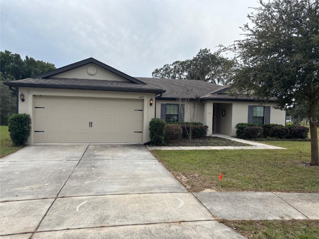 1597 Orne St., Mascotte, FL 34753