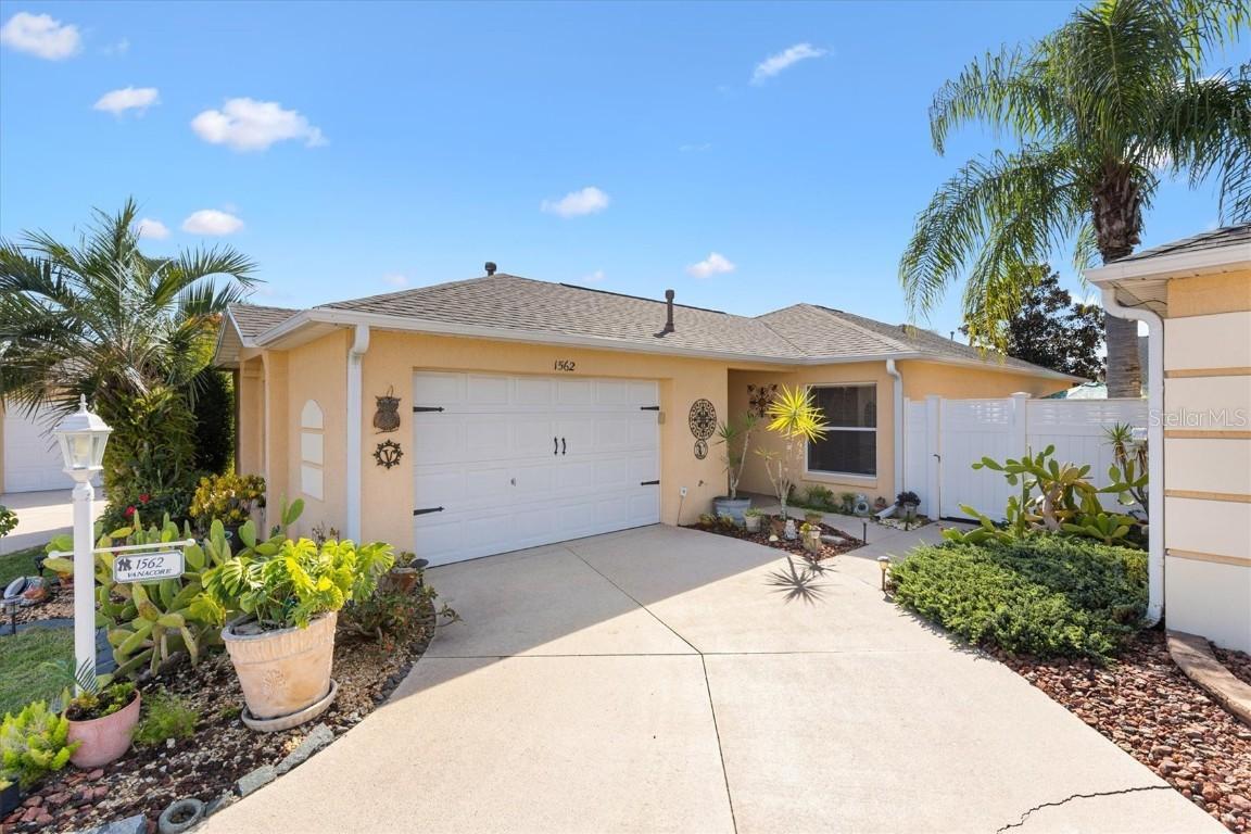 1562 Hancock St., The Villages, FL 32162