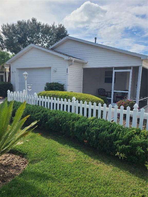 420 Canterbury Ct., The Villages, FL 32162