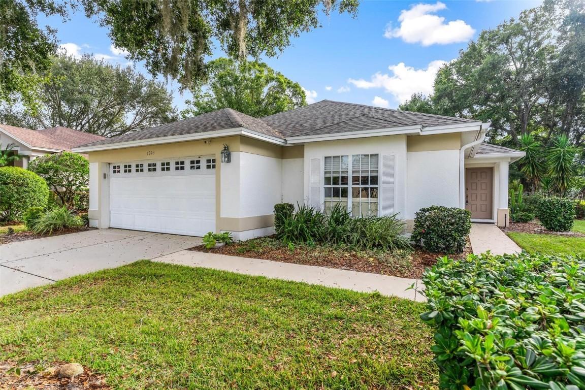 7023 Arcadian Ct., Mount Dora, FL 32757
