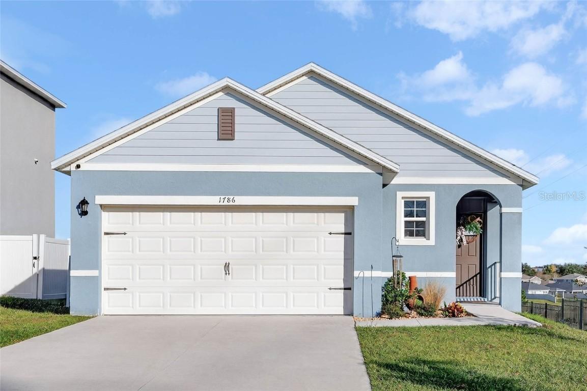 1786 Hackberry St., Clermont, FL 34715