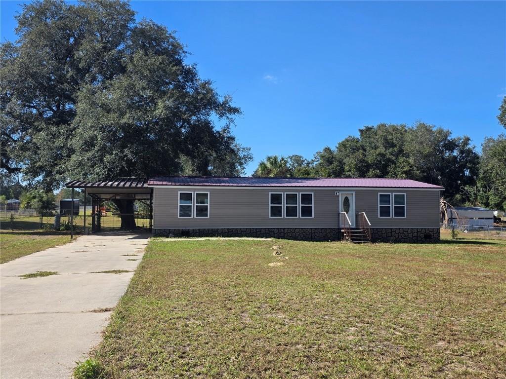 17586 SE 133rd Ct., Weirsdale, FL 32195