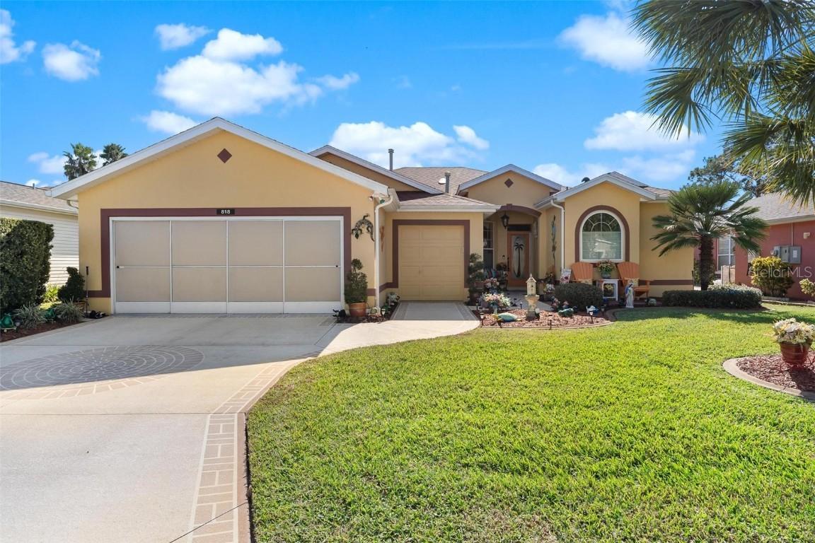 818 Forest Breeze Path, Leesburg, FL 34748